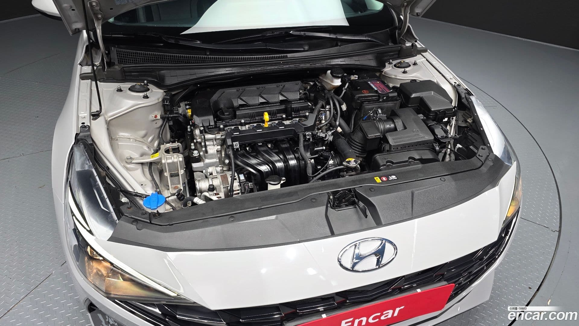 Main__Slider__Photo:AVANTE Hyundai 2021.2-5