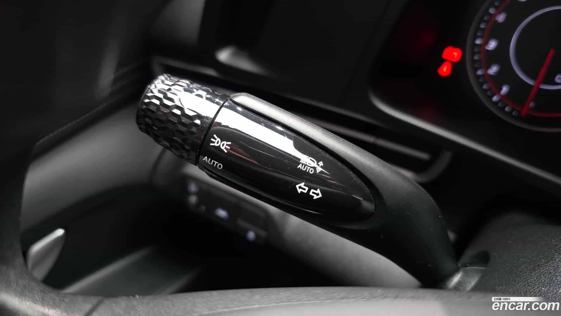 AVANTE Hyundai 2021.2-OPTION-023