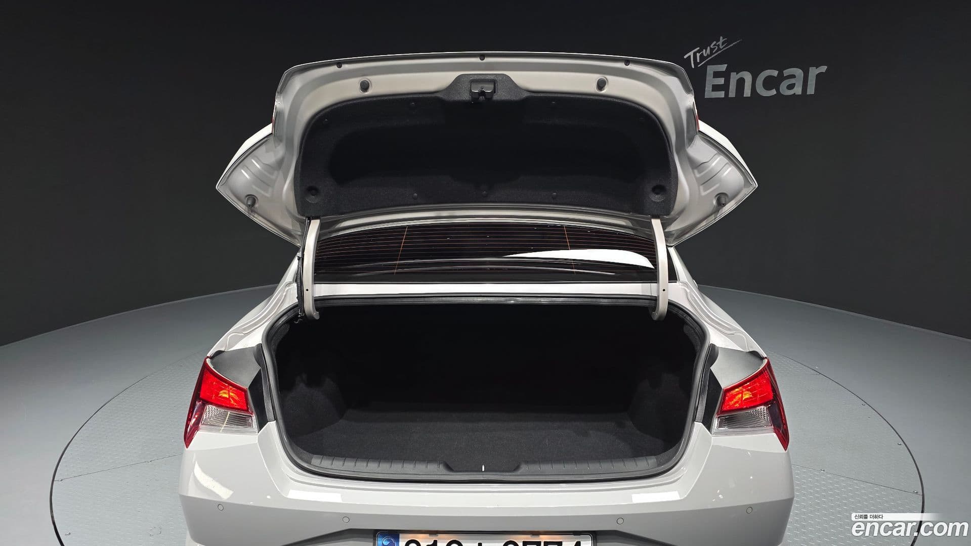 Main__Slider__Photo:AVANTE Hyundai 2021.2-19