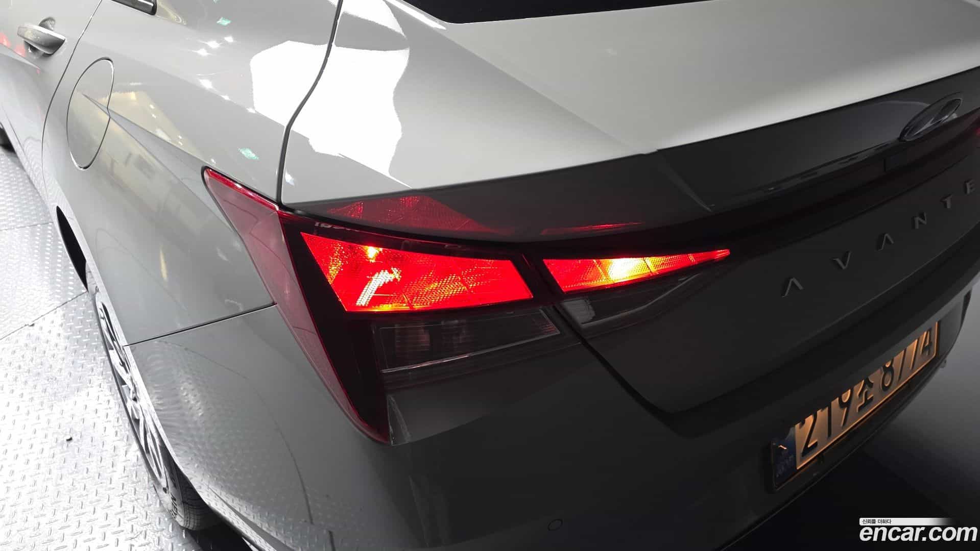 AVANTE Hyundai 2021.2-OUTER-033