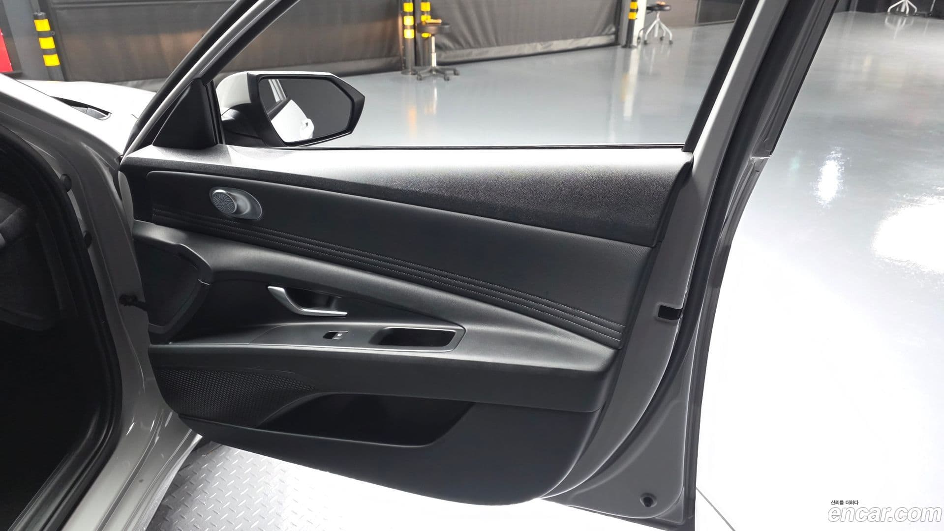 Main__Slider__Photo:AVANTE Hyundai 2021.2-23