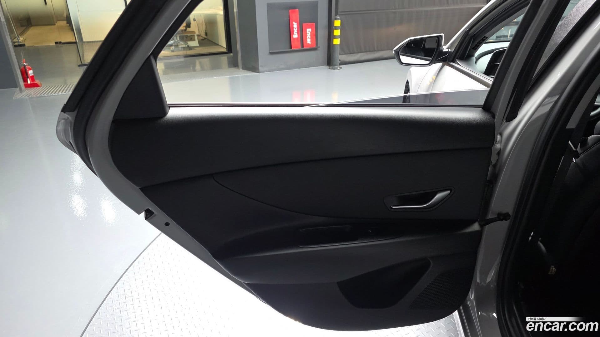 Main__Slider__Photo:AVANTE Hyundai 2021.2-24