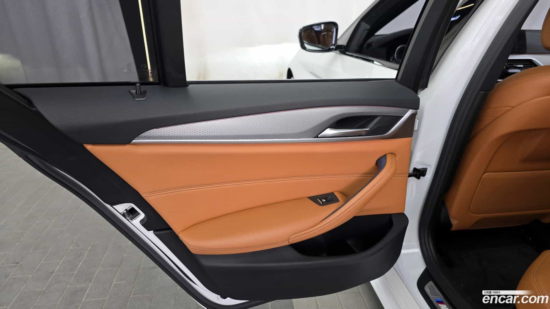 5-Series BMW 2017.8-INNER-035