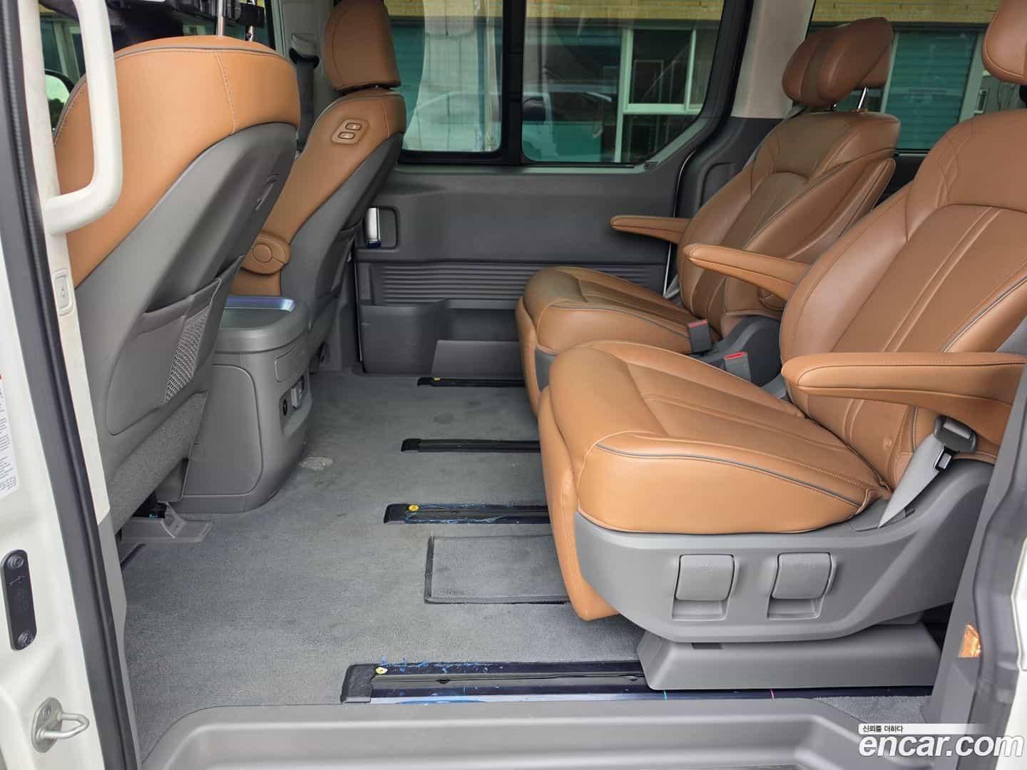 Staria Hyundai 2022.3-INNER-010