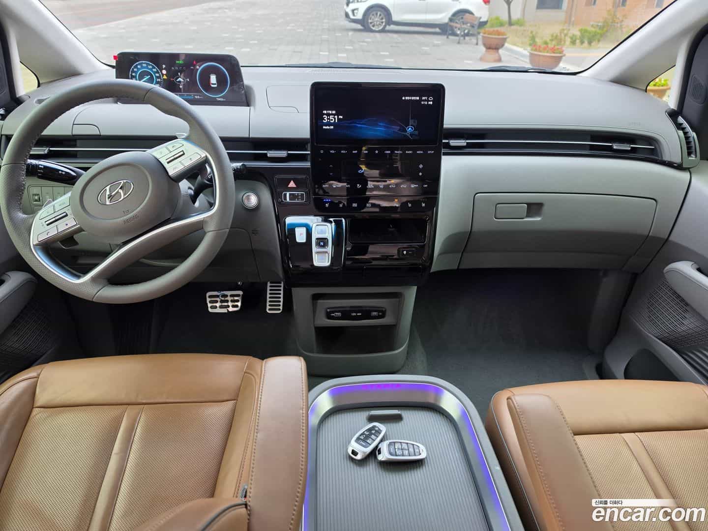 Staria Hyundai 2022.3-OPTION-015