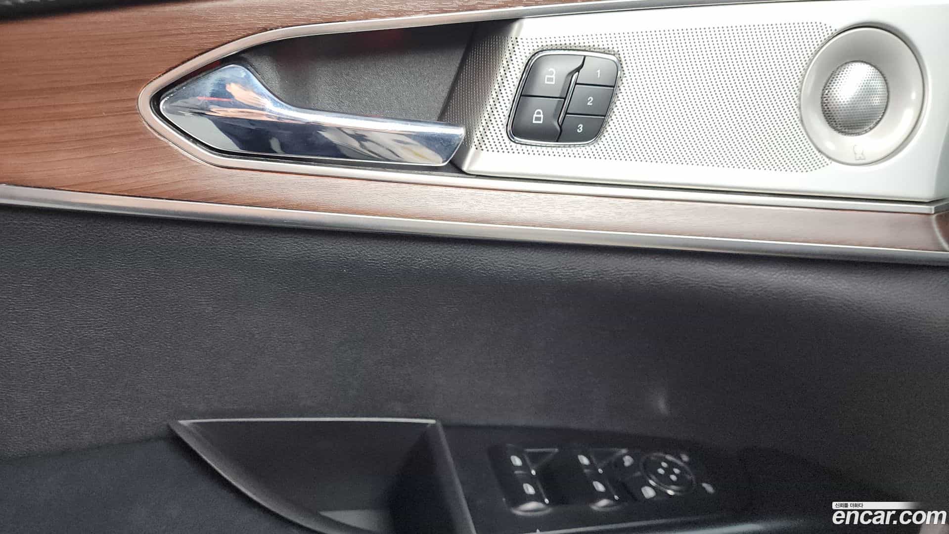 Nautilus Lincoln 2019.6-OPTION-044