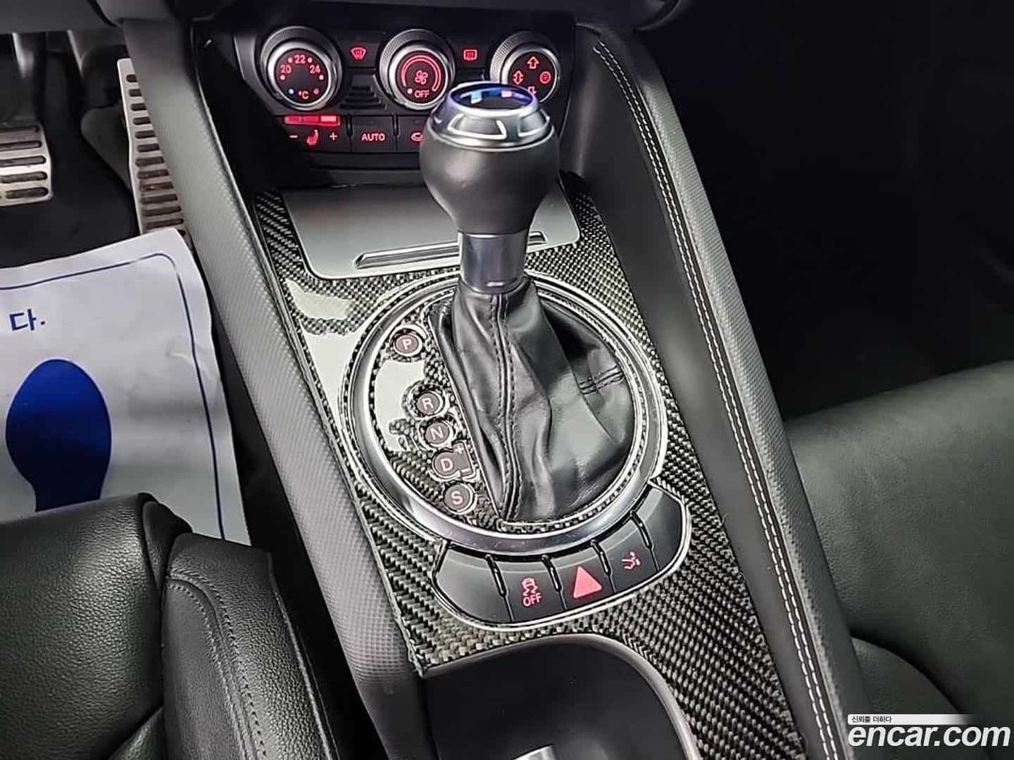 TT Audi 2012.2-INNER-008