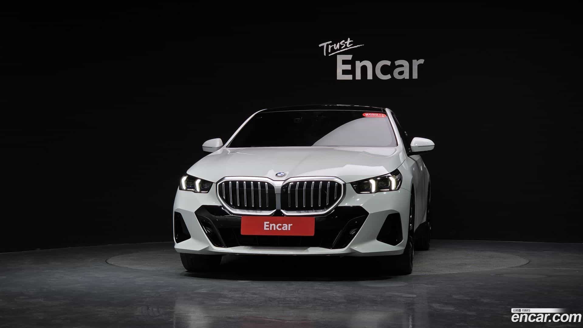 5-Series BMW 2025.2-OUTER-003