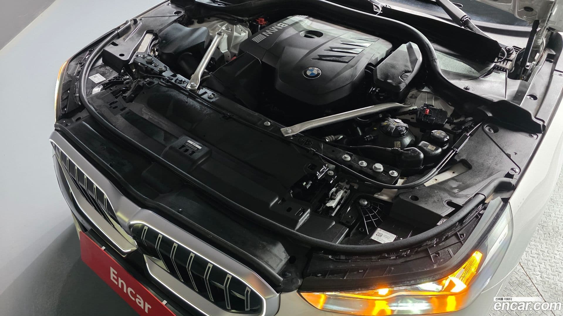 Main__Slider__Photo:5-Series BMW 2025.2-5