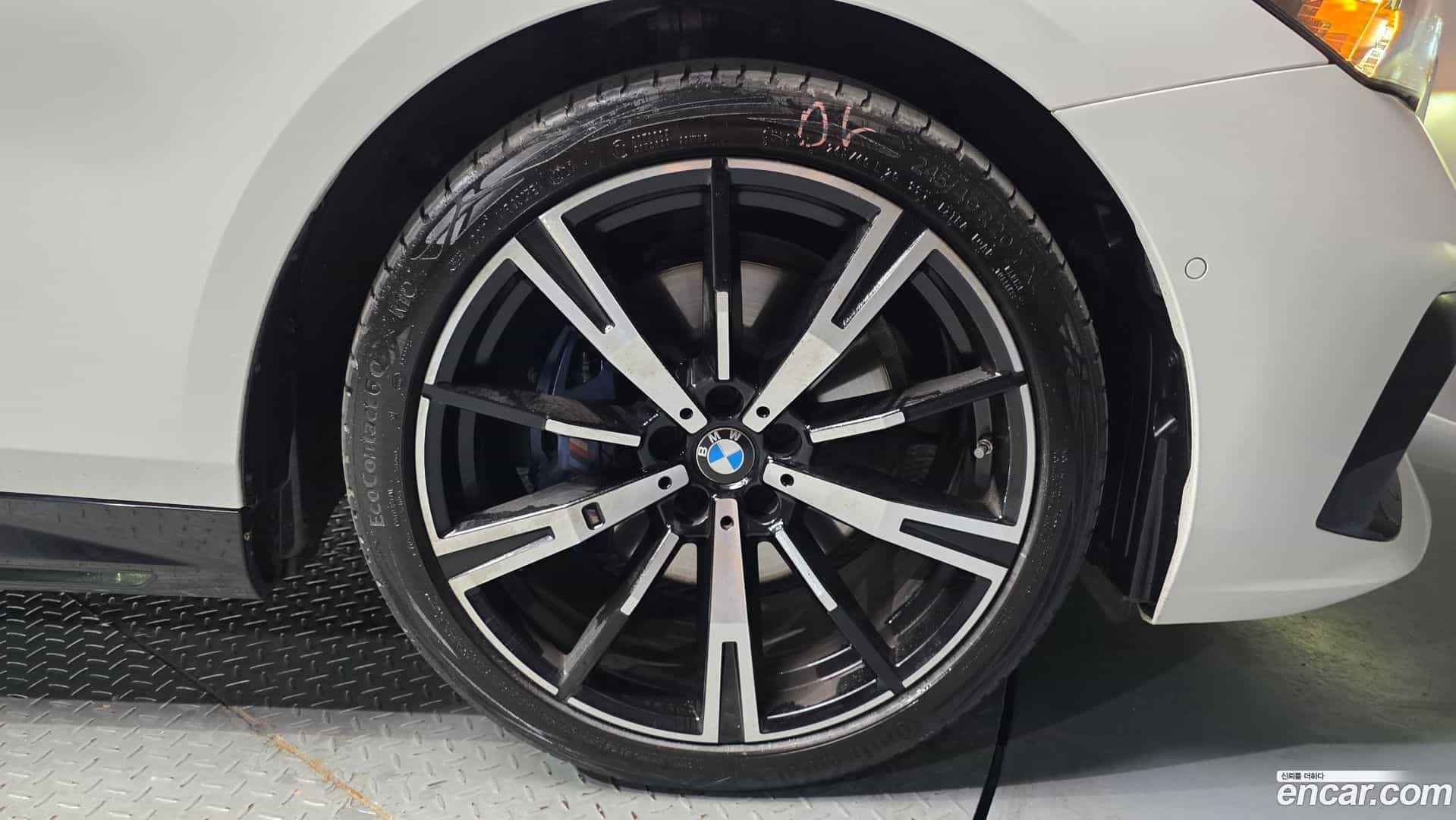 5-Series BMW 2025.2-OUTER-031