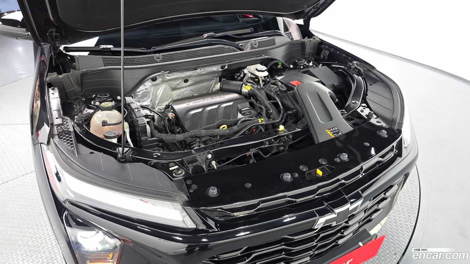 Trax Chevrolet 2023.4-OUTER-006