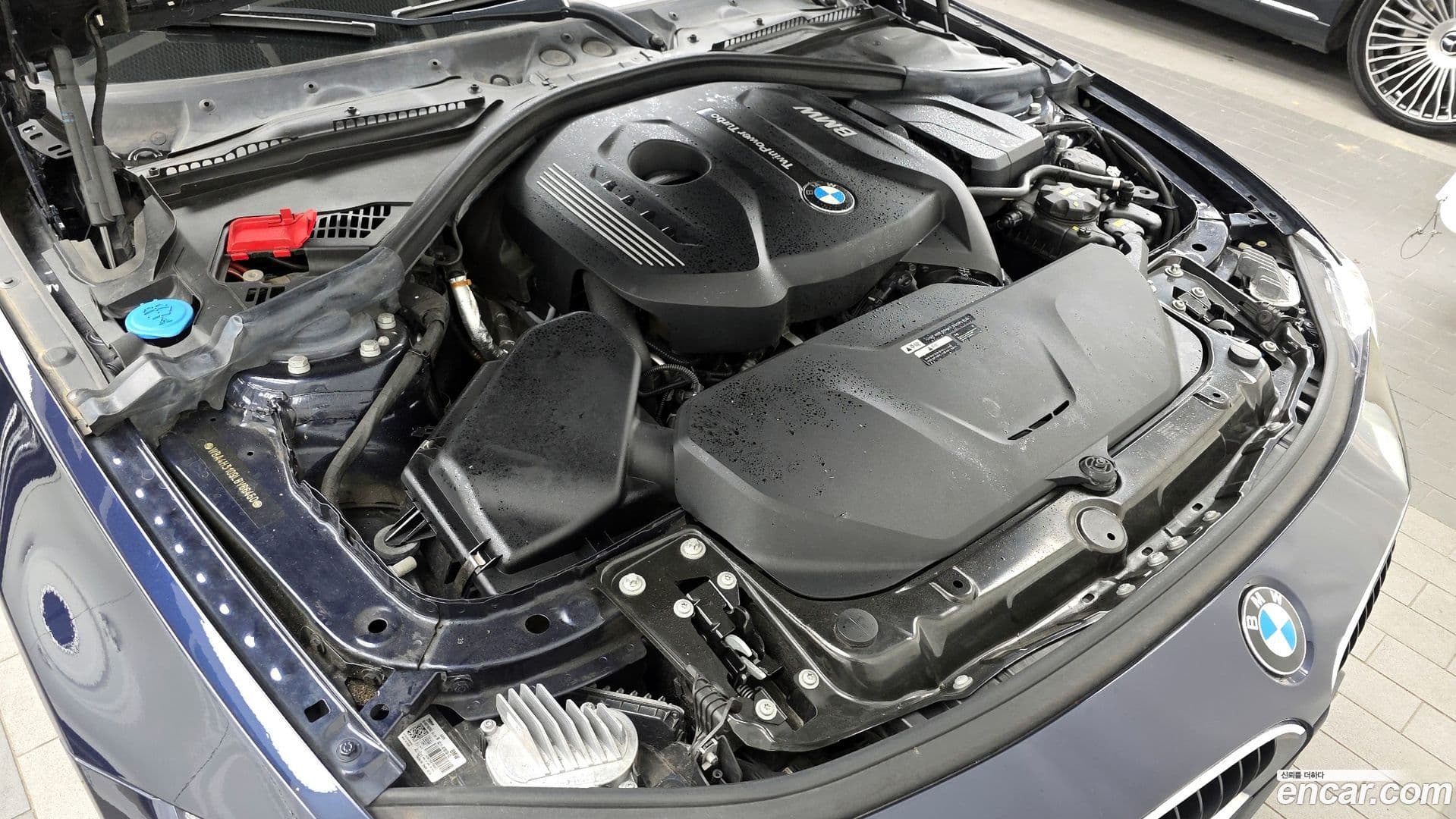 Main__Slider__Photo:4-Series BMW 2019.8-5