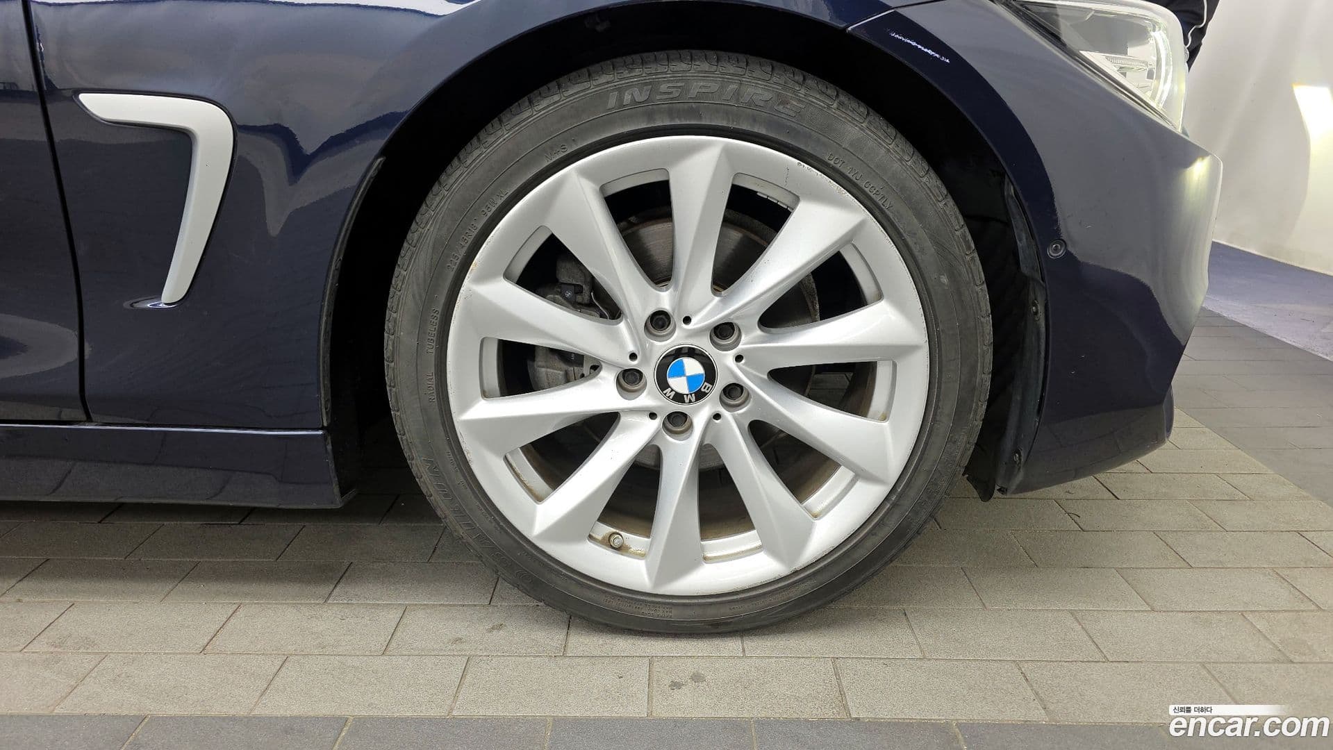 Main__Slider__Photo:4-Series BMW 2019.8-20