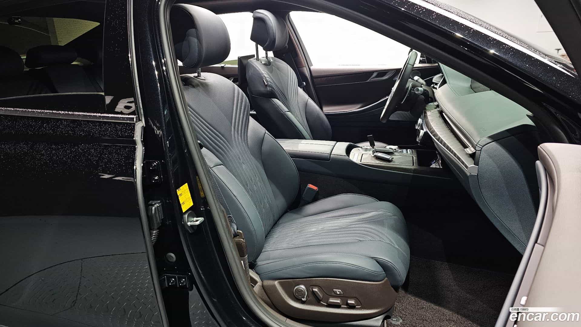 G80 Genesis 2023.4-INNER-010