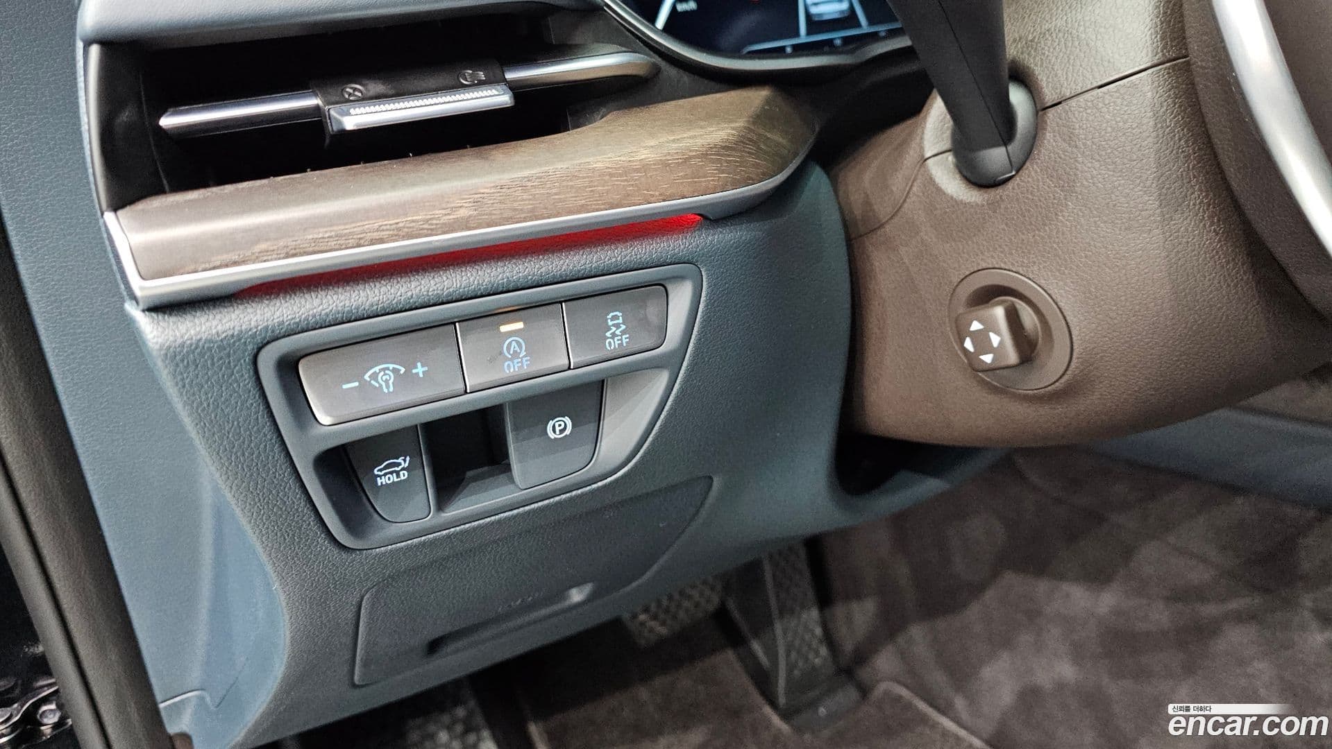 Main__Slider__Photo:G80 Genesis 2023.4-11