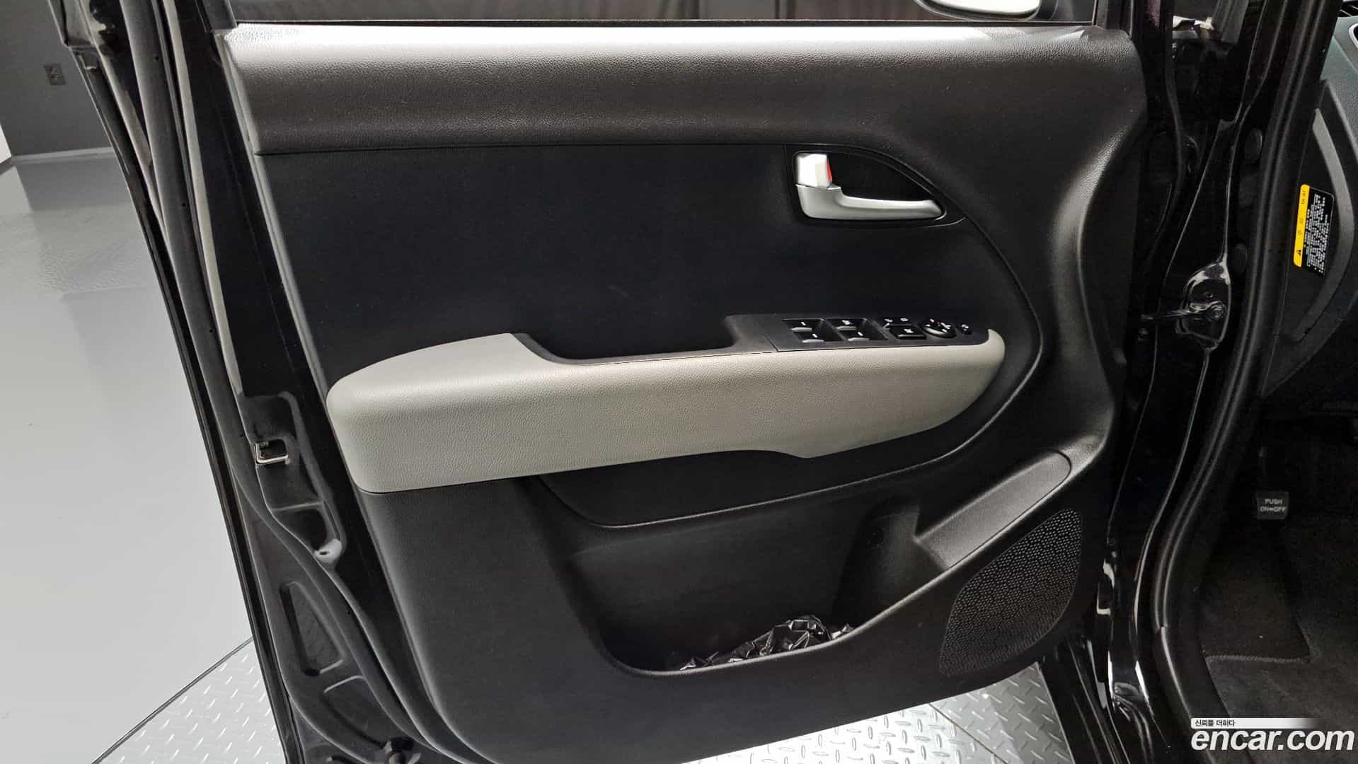RAY Kia 2021.3-INNER-034