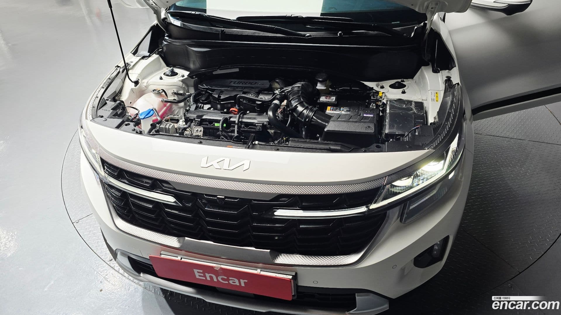 Main__Slider__Photo:Seltos Kia 2025.2-5