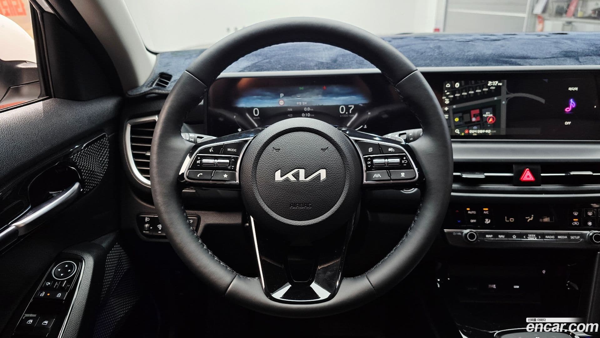Main__Slider__Photo:Seltos Kia 2025.2-12