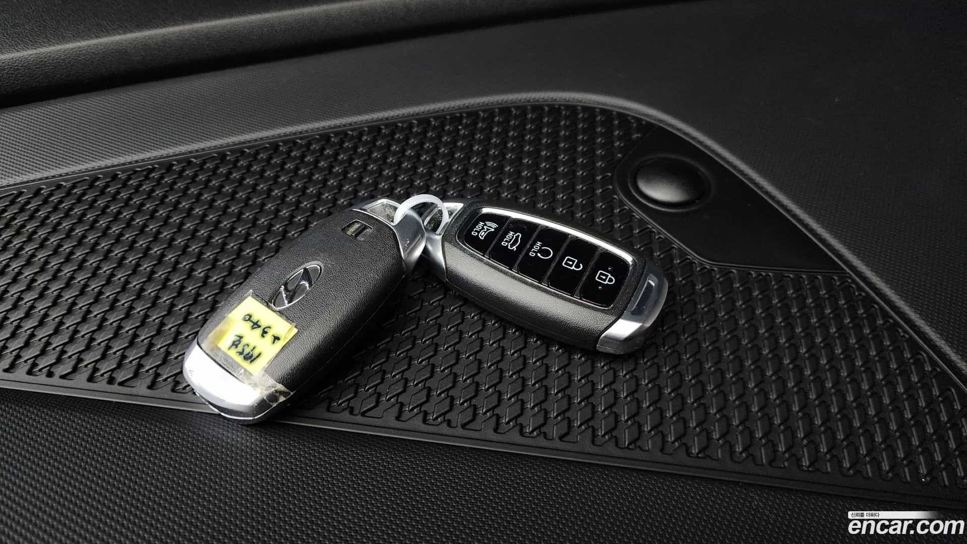 AVANTE Hyundai 2023.2-OPTION-042