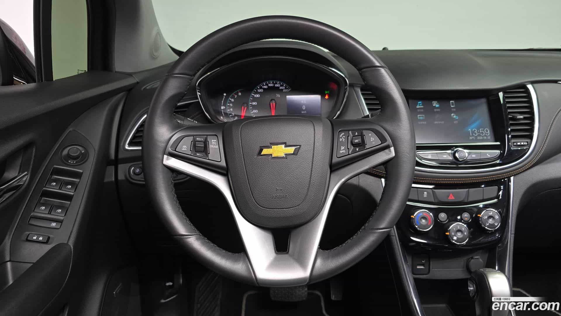 Trax Chevrolet 2017.10-OPTION-017