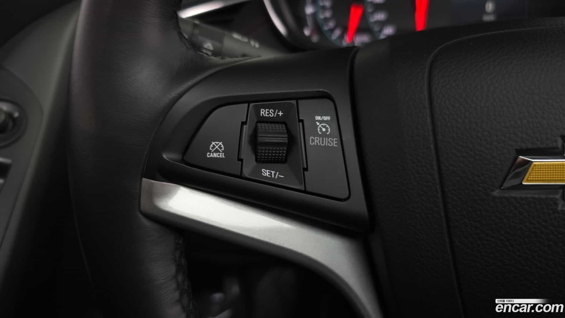 Trax Chevrolet 2017.10-OPTION-020