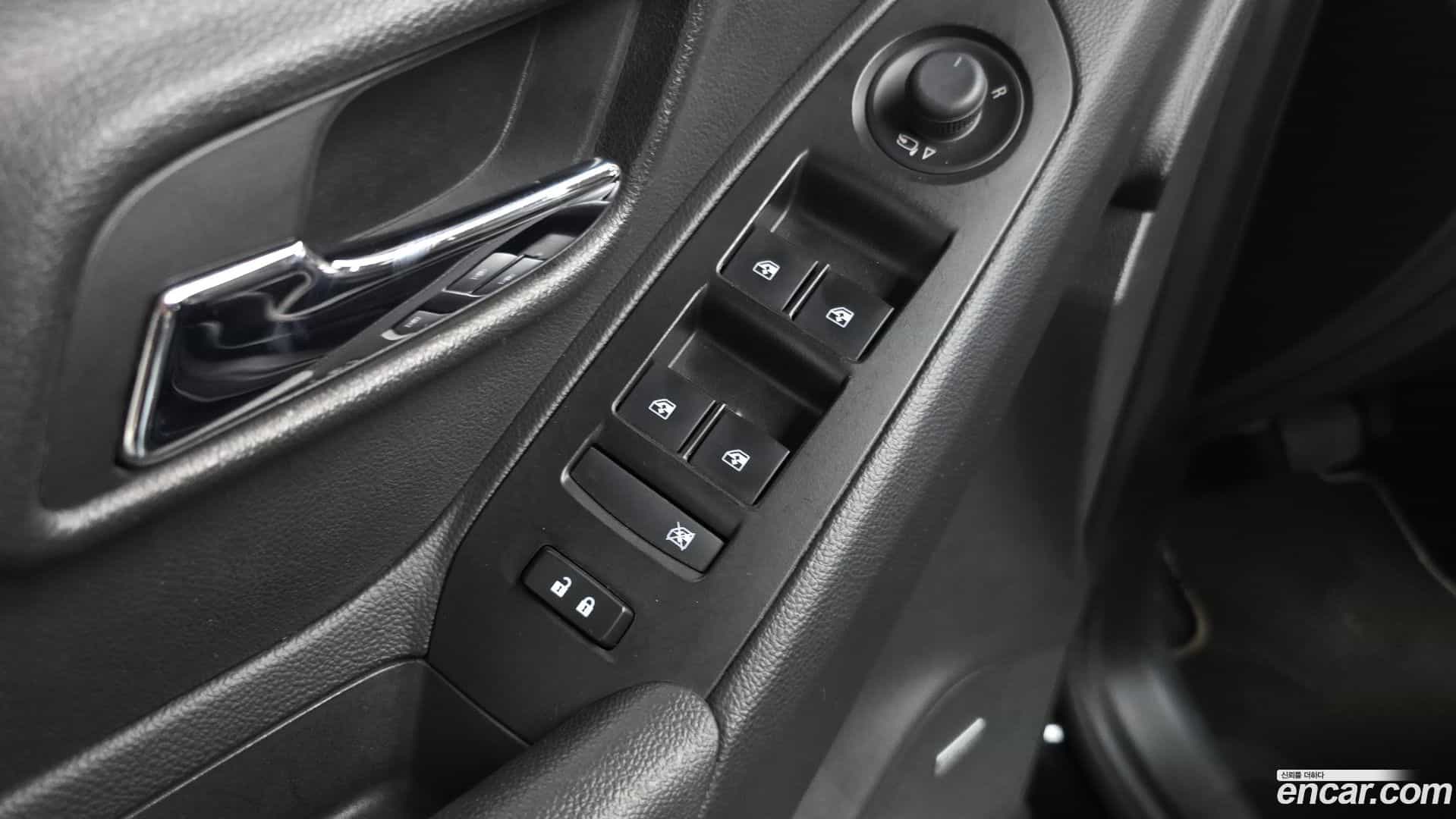 Trax Chevrolet 2017.10-OPTION-040