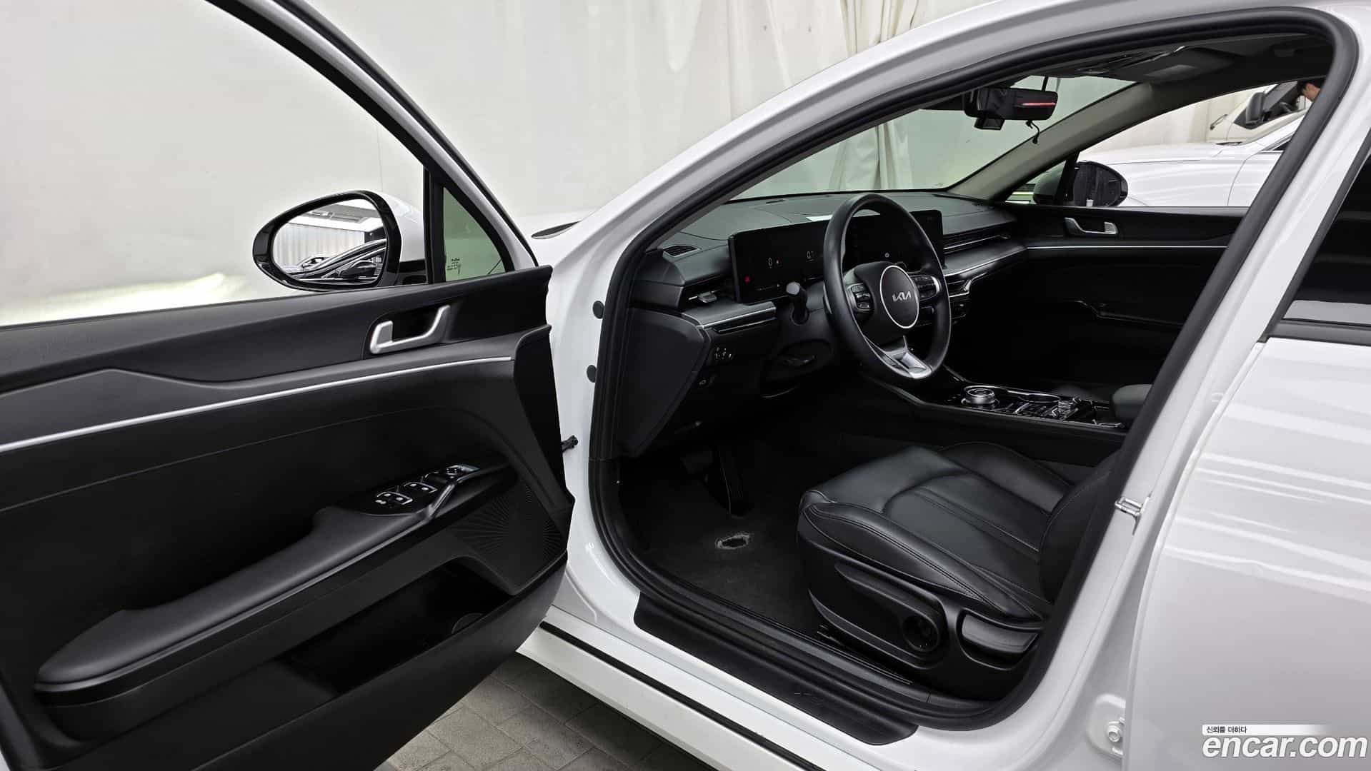 K5 Kia 2024.1-INNER-010