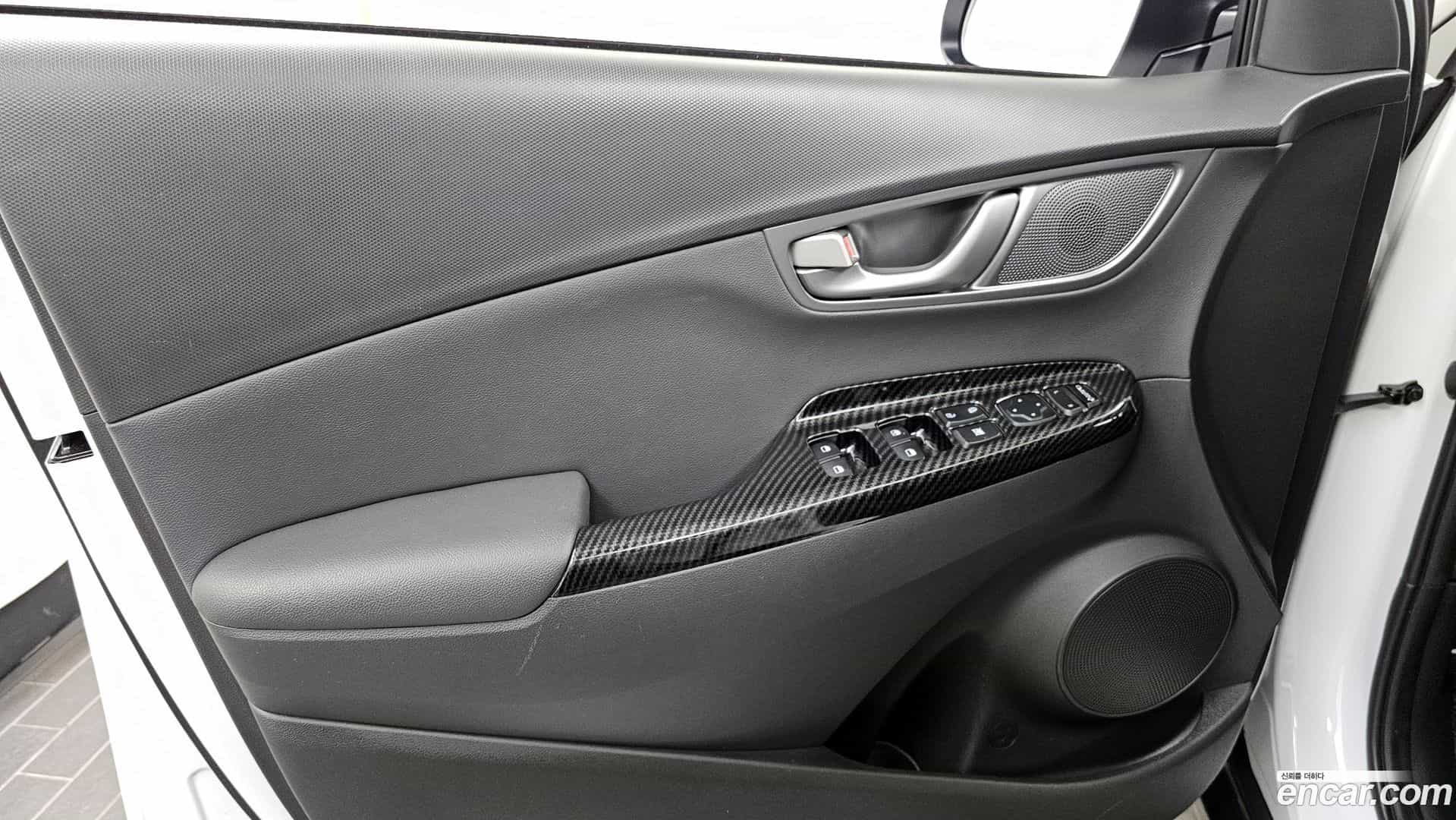 Kona Hyundai 2019.7-INNER-034