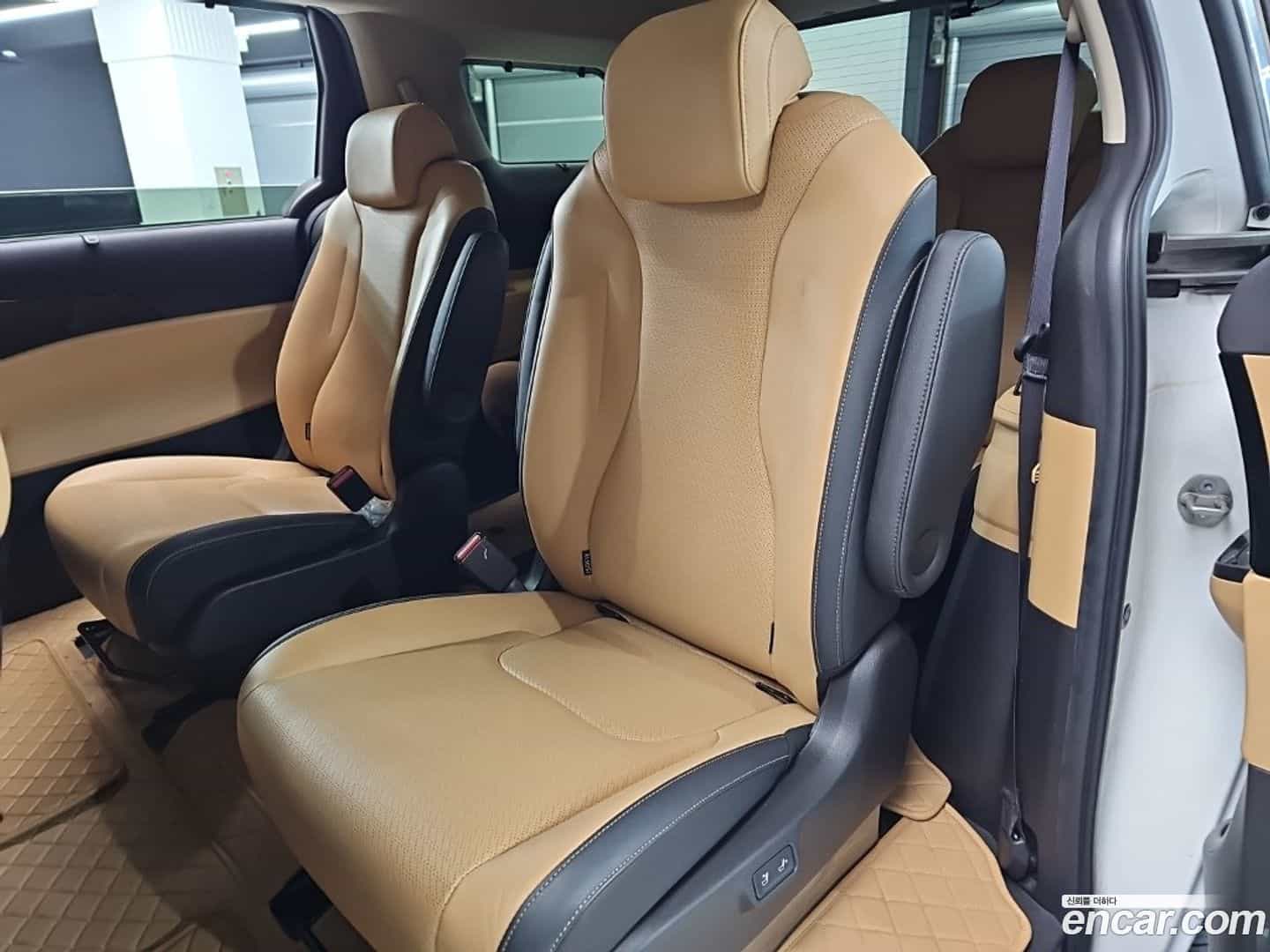Canival Kia 2021.3-OPTION-021