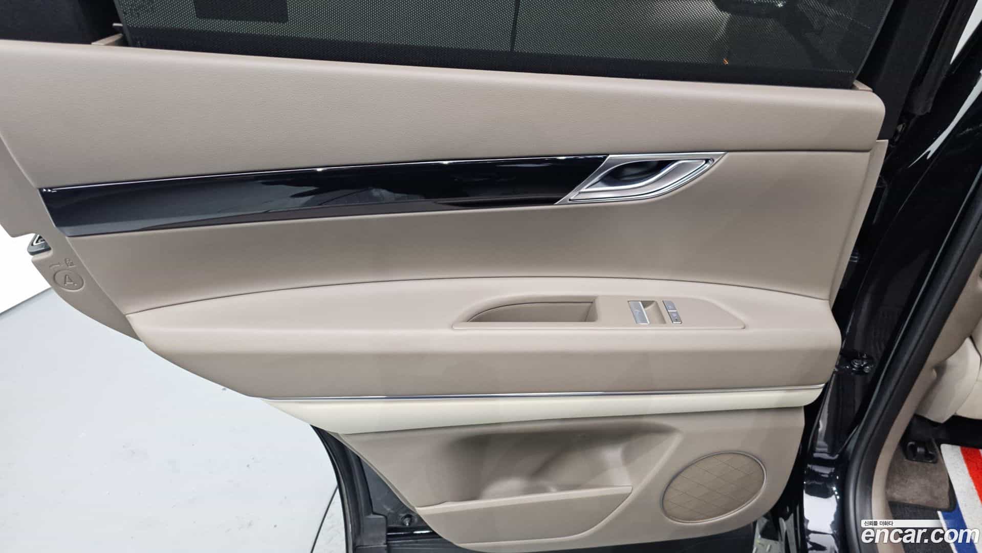GV80 Genesis 2022.6-INNER-035
