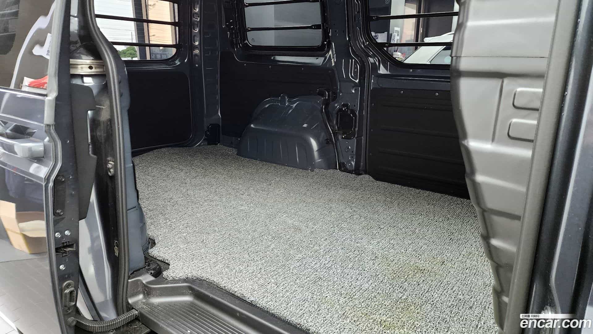 Staria Hyundai 2024.3-OPTION-016