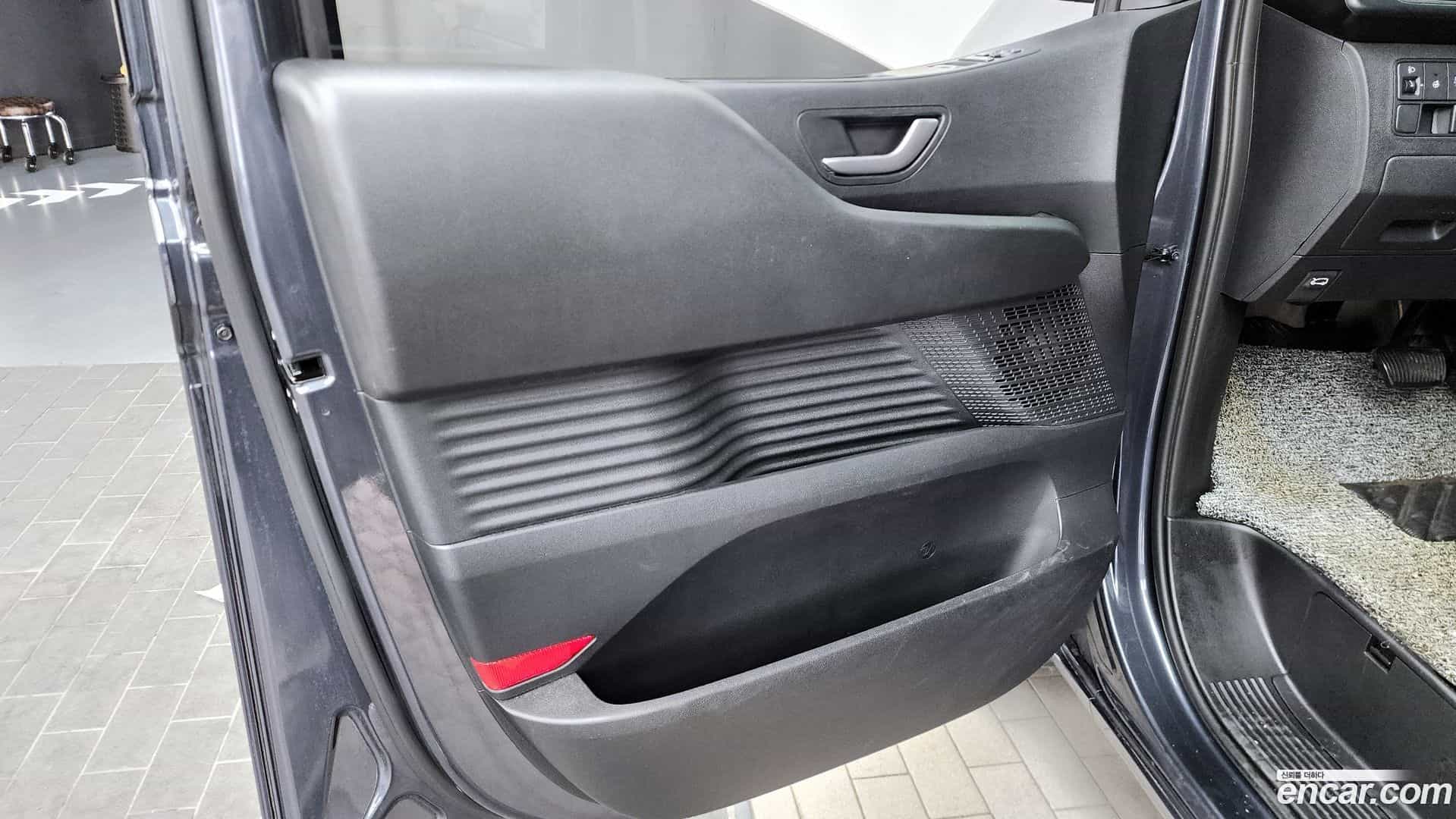 Staria Hyundai 2024.3-INNER-034