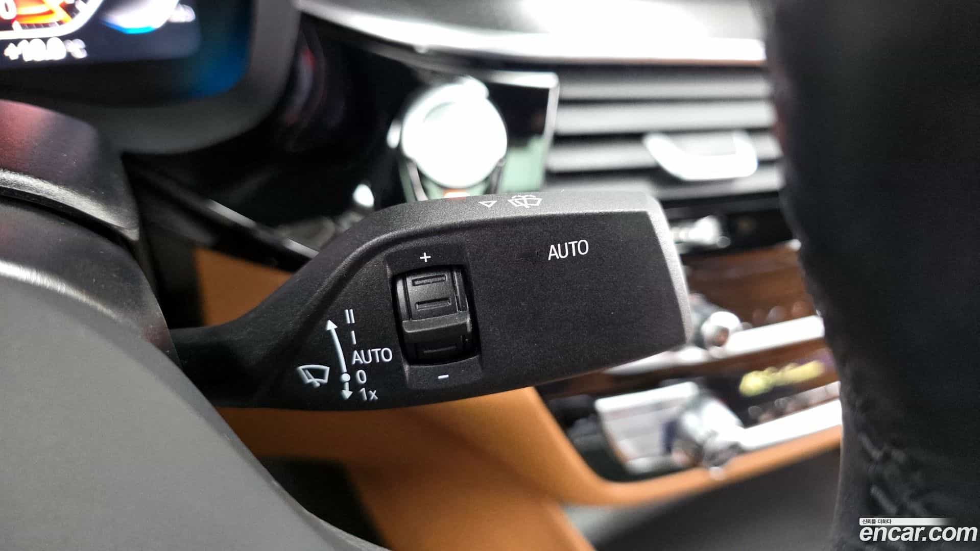 5-Series BMW 2023.3-OPTION-044