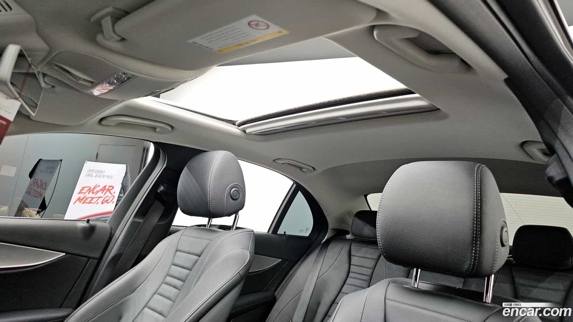 E-Class Mercedes-Benz 2018.2-OPTION-023