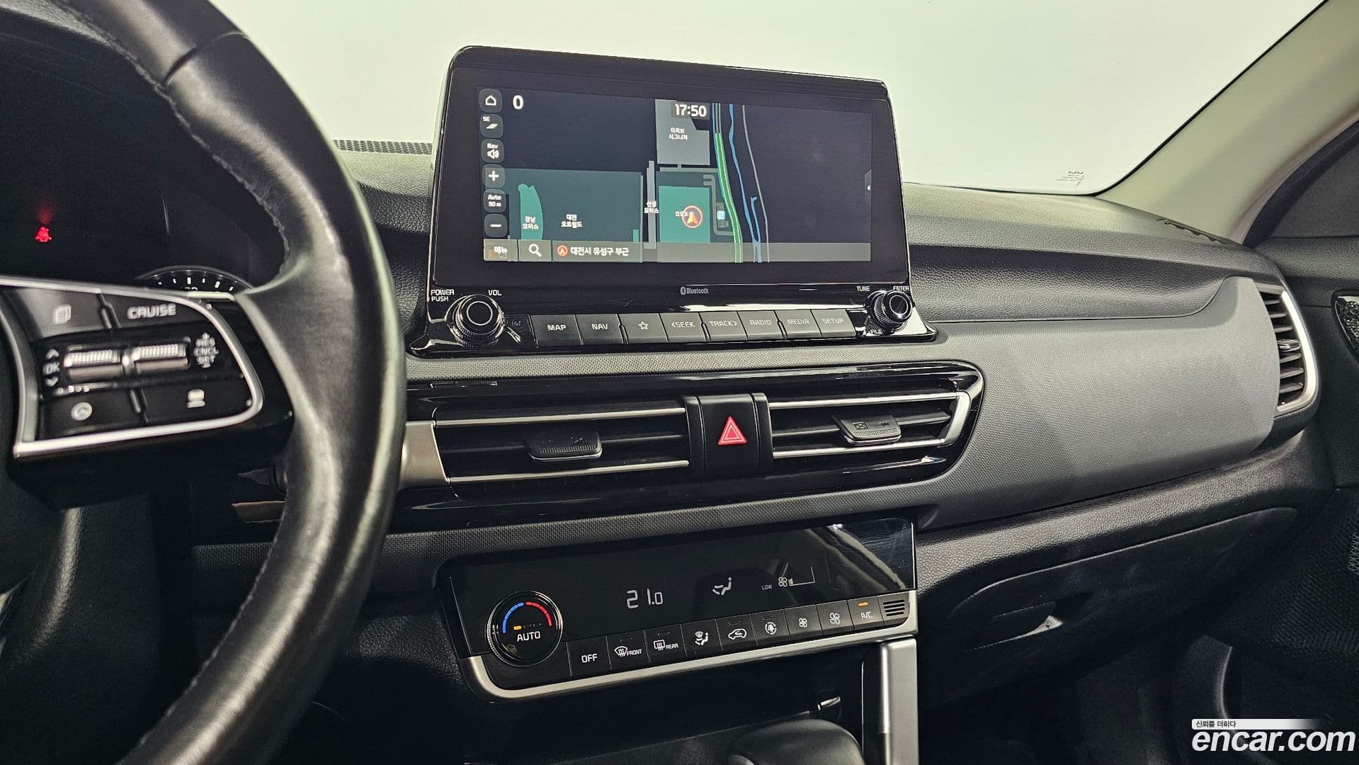 Main__Slider__Photo:Seltos Kia 2022.6-12