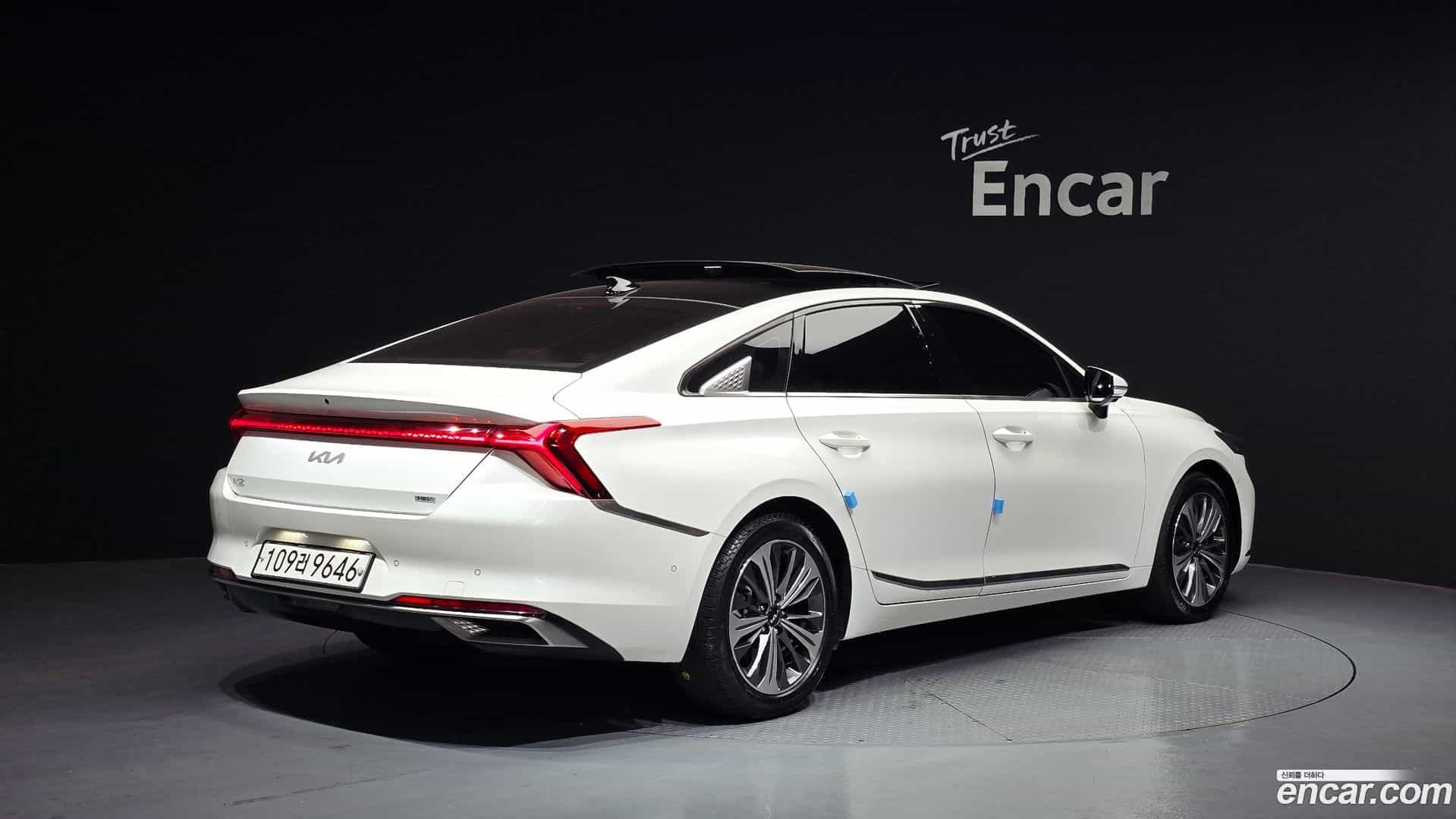 K8 Kia 2022.2-OUTER-002