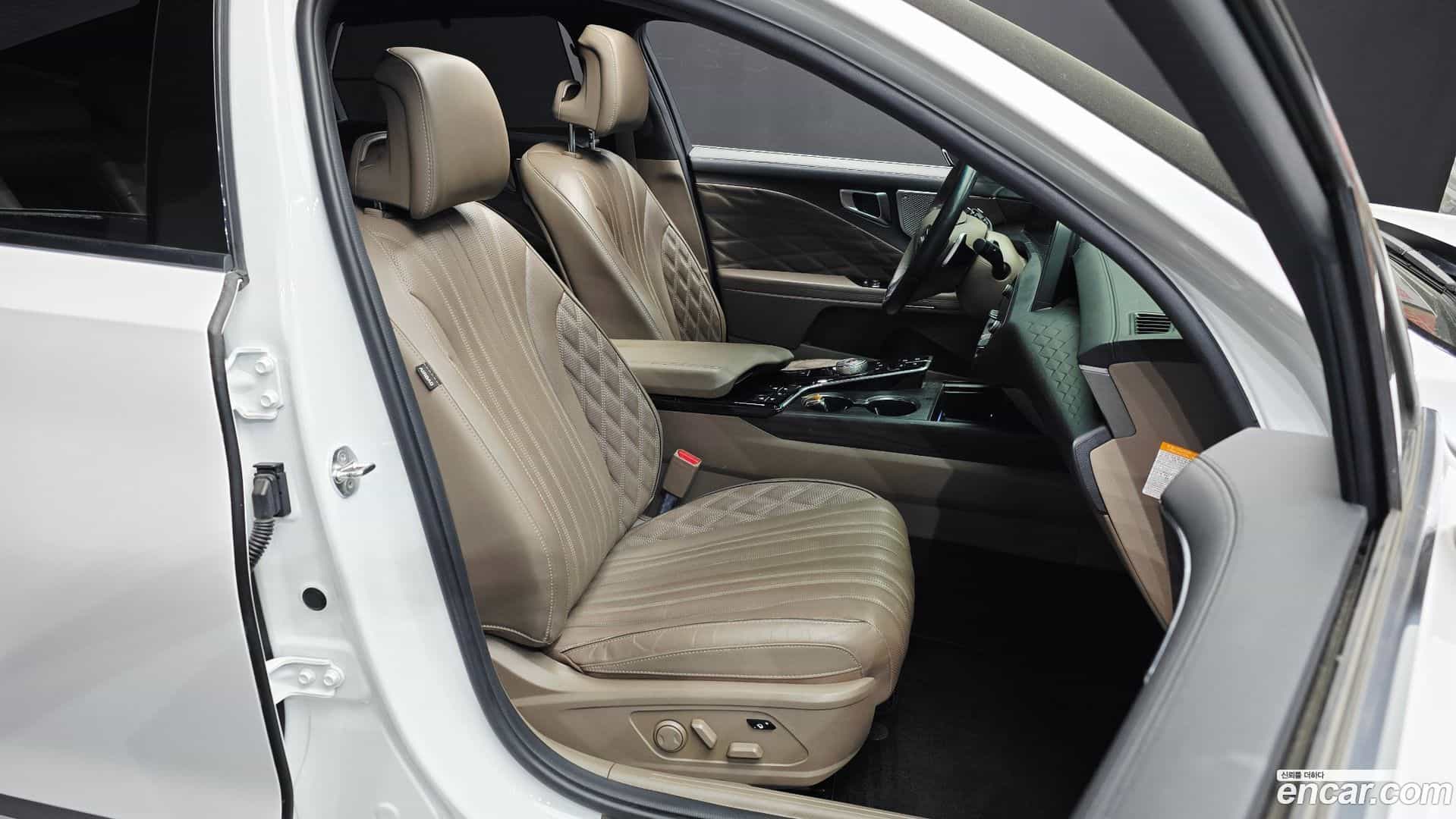 K8 Kia 2022.2-OPTION-016