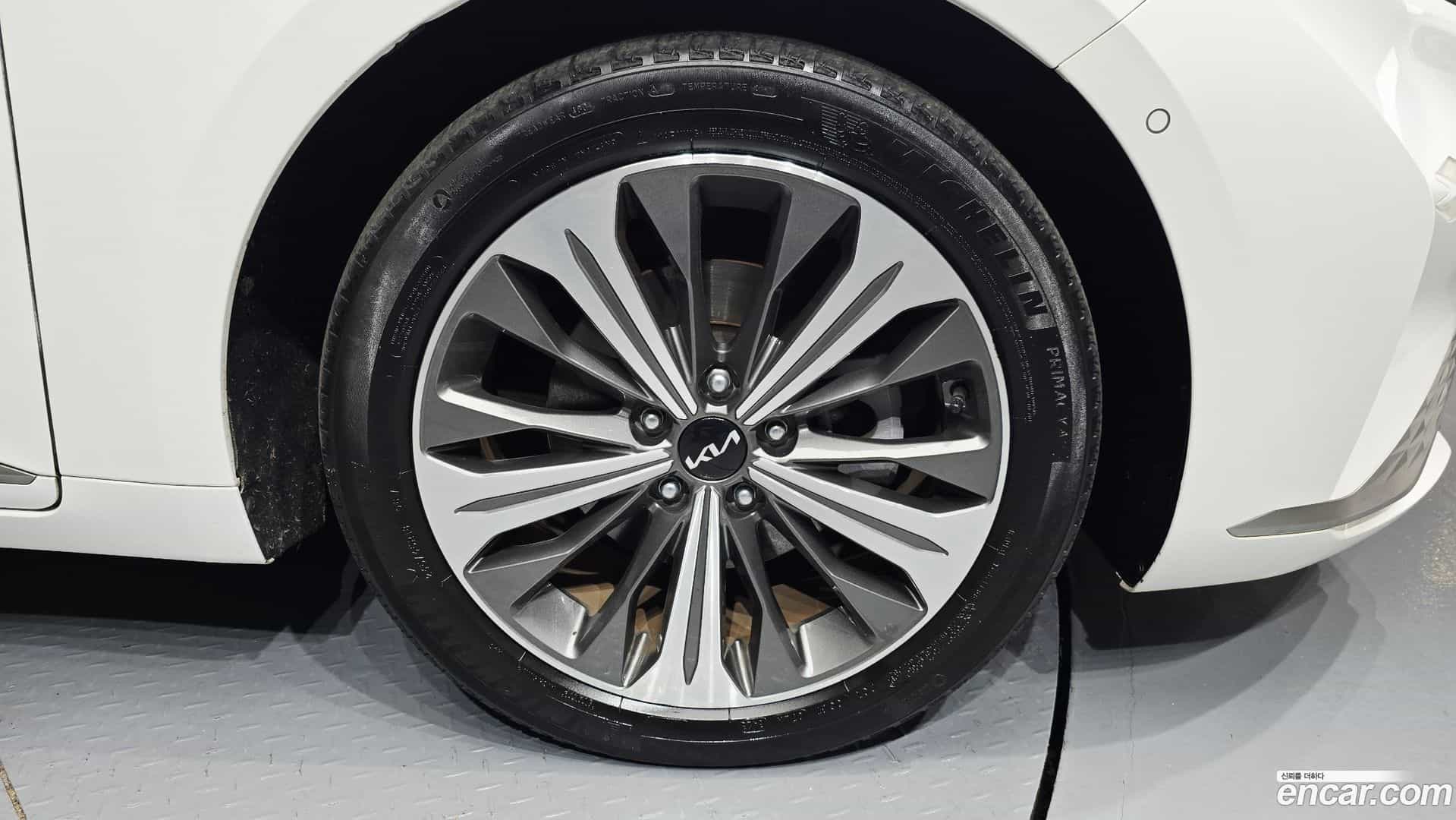 K8 Kia 2022.2-OUTER-031