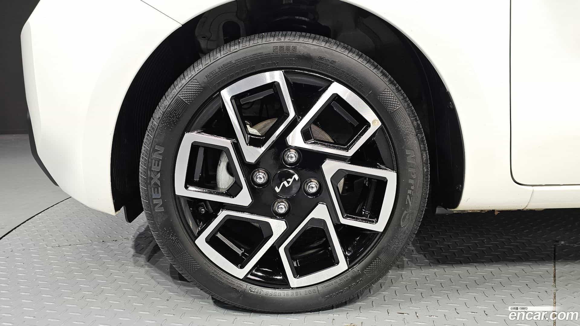 RAY Kia 2024.3-OUTER-005