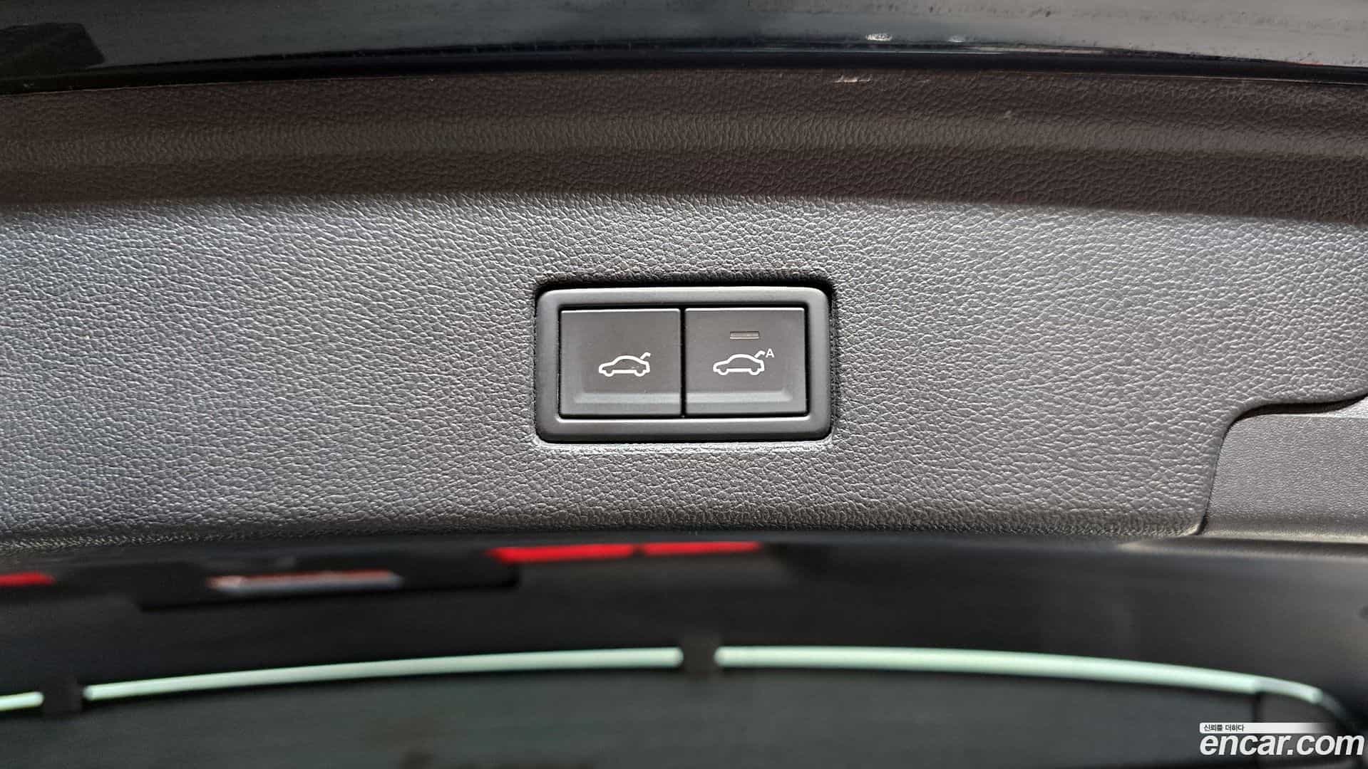 Touareg Volkswagen 2023.8-OPTION-024