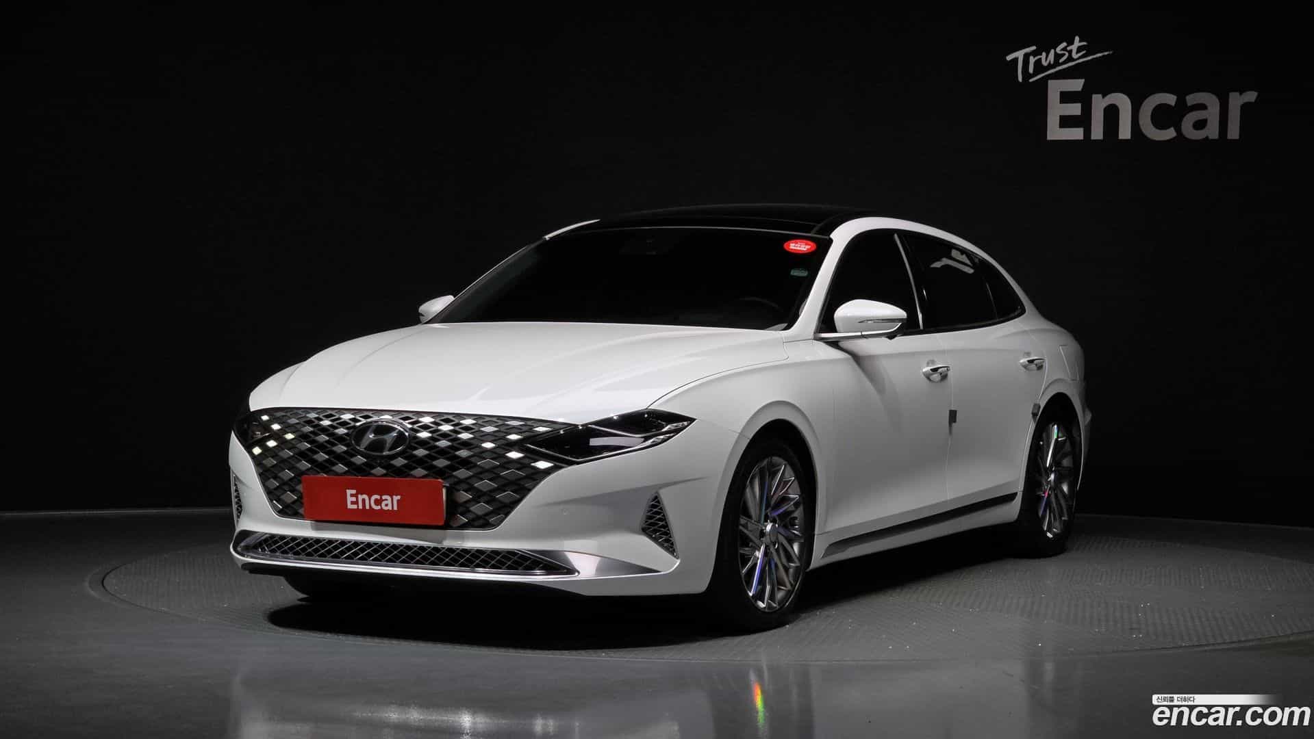 Grandeur Hyundai 2020.6-OUTER-001