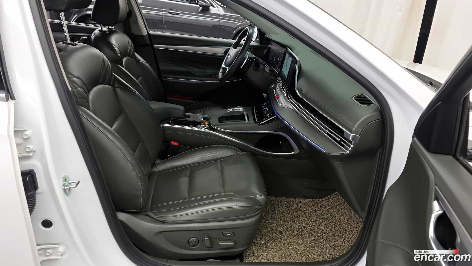 Grandeur Hyundai 2020.6-INNER-036