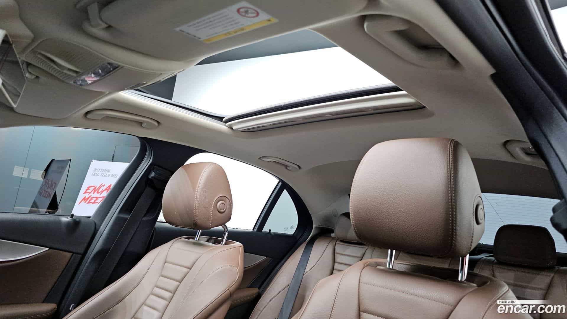 E-Class Mercedes-Benz 2018.0-OPTION-023