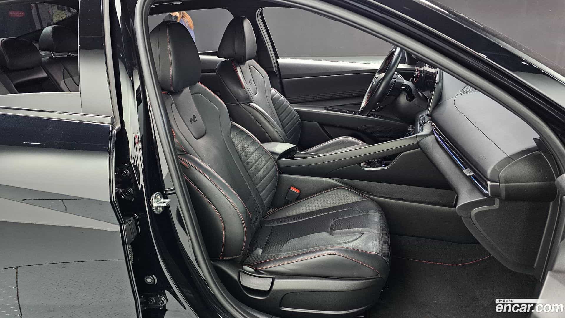 AVANTE Hyundai 2021.5-OPTION-015