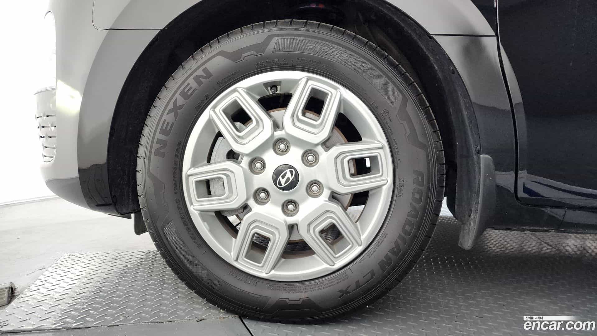 Staria Hyundai 2025.3-OUTER-005
