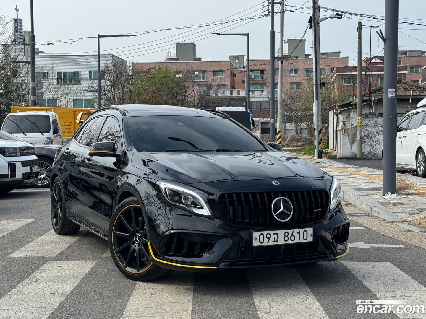 Main__Slider__Photo:GLA-Class Mercedes-Benz 2017.10-0