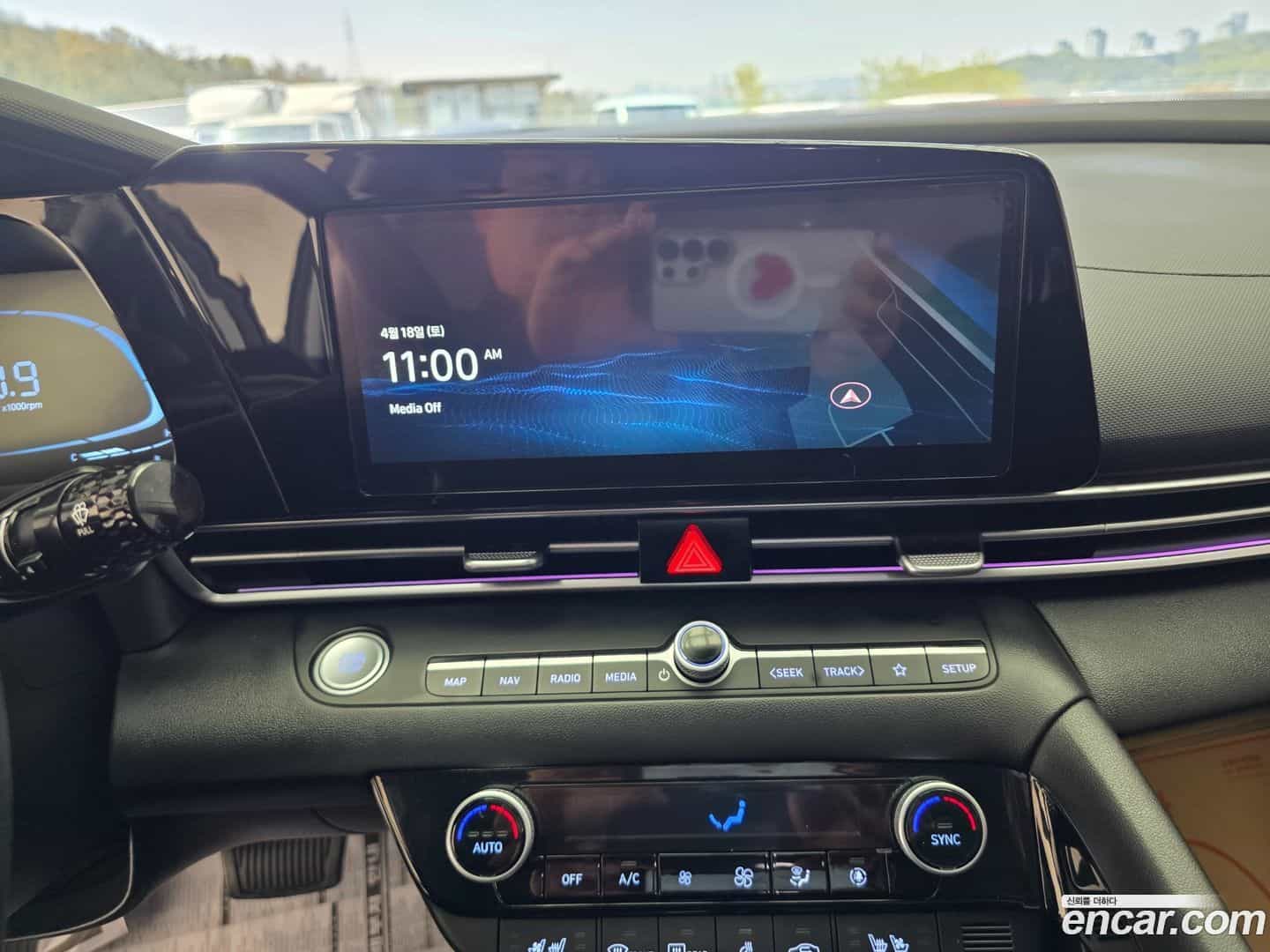 AVANTE Hyundai 2023.8-OPTION-019