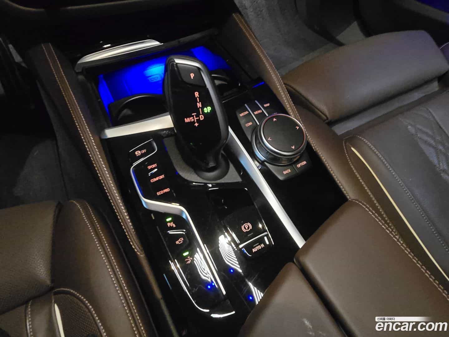 Gran Turismo BMW 2024.5-INNER-009