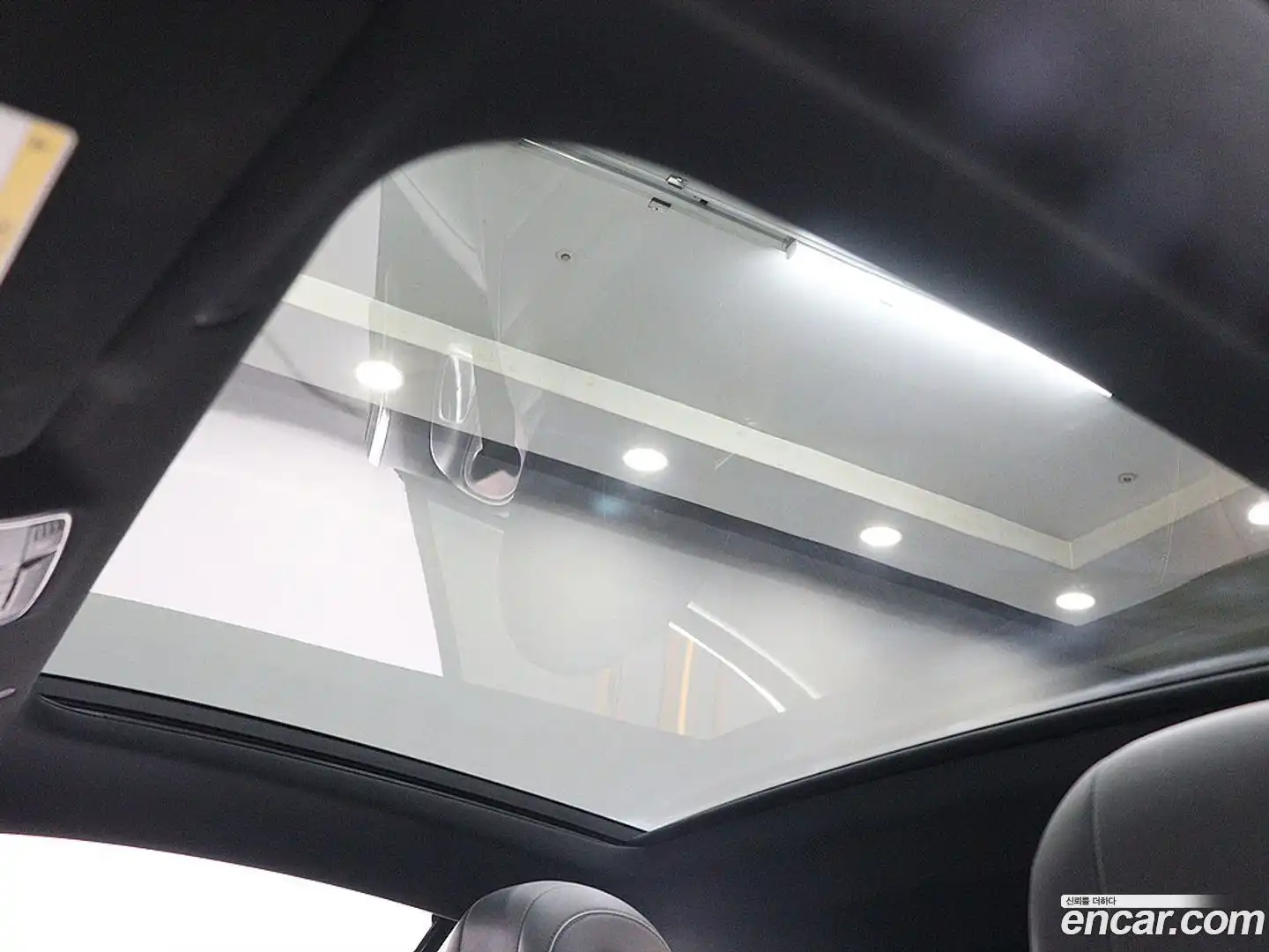 S-Class Mercedes-Benz 2020.11-OPTION-023