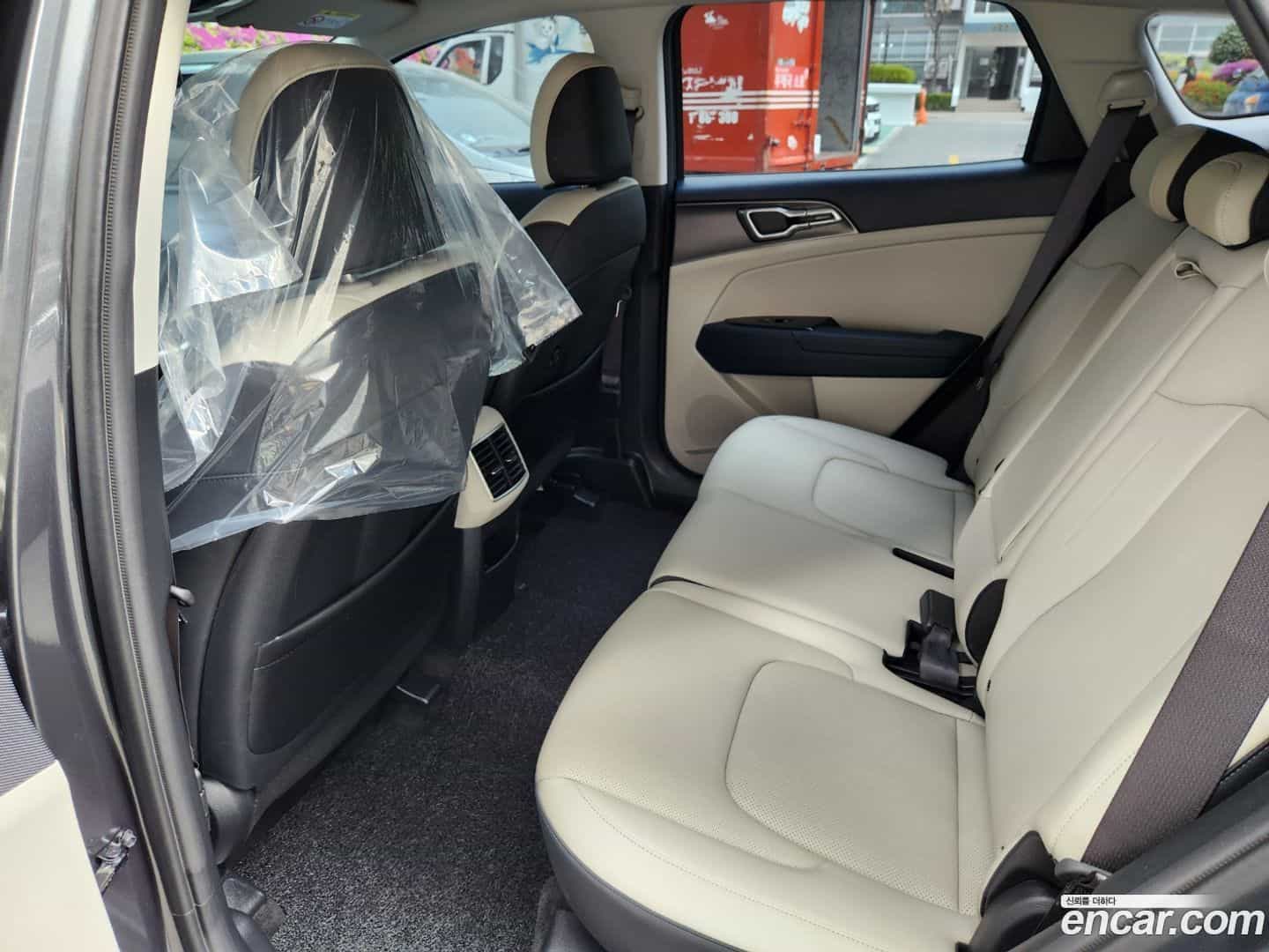 Sportage Kia 2023.8-INNER-009